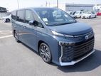 Toyota Voxy SZ Grey S/6 km 2025