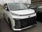 Toyota Voxy SZ HYB FULL LOAD 2025