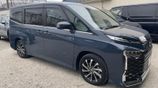 Toyota Voxy SZ MASIVE GRAY 5/15k 2023