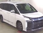 Toyota Voxy SZ PKG FULL LOADED 2022
