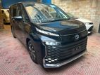 Toyota Voxy Z PKG BLACK / 2022