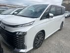 Toyota Voxy Z S 2022