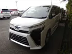 Toyota Voxy ZS KIRAMEKI 2 2020