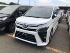 Toyota Voxy ZS KIRAMEKI HYBRID 2019