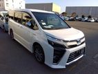 Toyota Voxy ZS KIRAMEKI HYBRID 2020