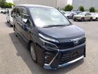 Toyota Voxy ZS KIRAMEKI HYBRID 2021