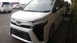 Toyota Voxy ZS KIRAMEKI2 HYBRID 2020