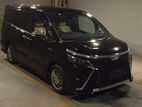 Toyota Voxy ZS Kiramik Hybrid 2019