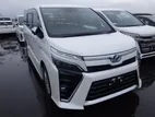 Toyota Voxy Zs Kiramik Pearl 2020