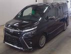 Toyota Voxy Zs Kiramike Hybrid 2020