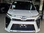 Toyota Voxy ZS KIRAMIKI 2 2020