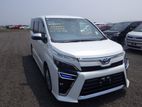 Toyota Voxy ZS KIRAMIKI 2020