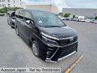 Toyota Voxy ZS Kiramiki hy black 2020