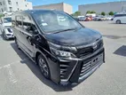 Toyota Voxy ZS Sunroof 2020
