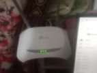 TP-LINK 300mbps running router