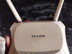 Tp link Router with Charger 900tk.