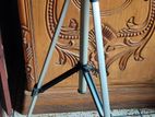 Trikon tripod