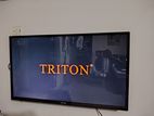 Triton 40inch Smart Tv For Sell Argent