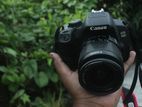 Canon 700 d camera