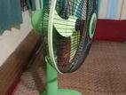 টেবিল ফেন