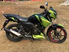 TVS APACHE RTR 150 . 2014