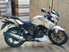 TVS APACHE RTR 150 2015