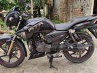 TVS APACHE RTR 150 . 2018