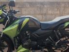 TVS APACHE RTR 150 . 2015