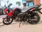 TVS APACHE RTR 150 . 2013