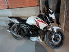 TVS APACHE RTR 150 . 2015