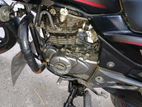 Bajaj Pulsar 150 . 2017