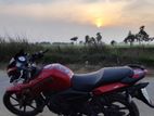 TVS APACHE RTR 150 . 2017