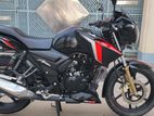 TVS Apache RTR 160 . 2022