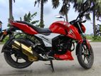 TVS Apache RTR 160 . 2023
