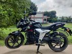 TVS Apache RTR 160 . 2022