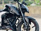 TVS Apache RTR 160 . 2022