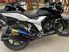 TVS Apache RTR 160 . 2020