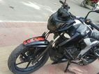 TVS Apache RTR 160 . 2023