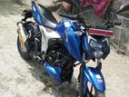 TVS Apache RTR 160 . 2022