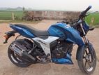 TVS Apache RTR 160 . 2024