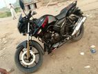 TVS Apache RTR . 2021