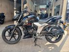 TVS Apache RTR 4v black 2022