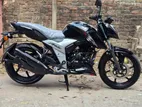 TVS Apache RTR 4V Xconnect ABS কালো 2025
