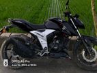 TVS Apache RTR . 2022