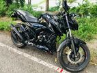 TVS Apache RTR . 2022