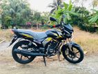 TVS Stryker . 2023