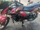 TVS Stryker . 2021