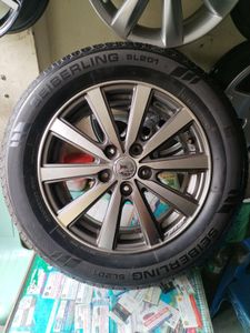 Hole Far Rims with 21560R16 Seiberling Tire Set for Sale