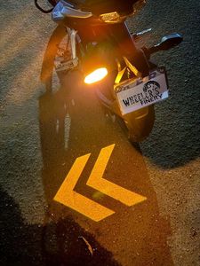 𝐔𝐌𝐄𝐓𝐑𝐀𝐈𝐋 - the ultimate multi-color projection indicator for your bike for Sale
