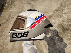 7 Days Used Vega Southpaw Helmet for Sale